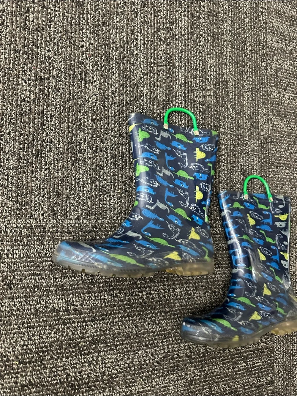 Children's Sz 6 Dinosaur Cartoon Waterproof & Slip-resistant Rain Boots